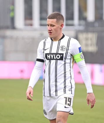25.01.2026, Fussball, Herren, 2. Bundesliga, Saison 2025 2026, SV 07 Elversberg - VfL Bochum 1848, Lukas Pinckert (SV 07 Elversberg) enttäuscht Elversberg Ursapharm-Arena an der Kaiserlinde Saarland Deutschland (DEU)