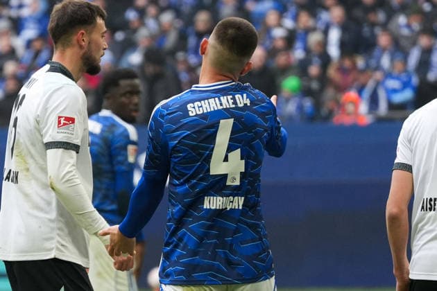 Deutschland: Fussball 2. Bundesliga, Saison 2025 26, 19. Spieltag - FC Schalke 04 vs 1. FC Kaiserslautern, 25.01.2026, Veltins Arena (Gelsenkirchen, Nordrhein-Westfalen) Hasan Kurucay, Hasan Kurucay (FC Schalke 04, 4)