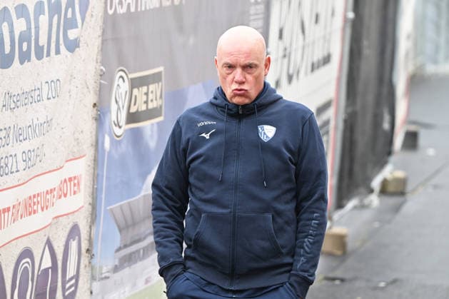 Fussball - 2.Bundesliga - Saison 2025 26 25.01.2025 Ursapharm-Arena SV Elversberg (elv) - VfL Bochum (bo) Trainer Uwe ROESLER (VfL Bochum) Fussball - 2. Bundesliga - SV Elversberg
