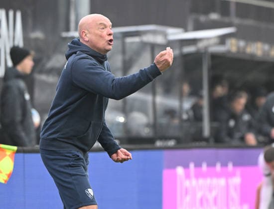Fussball - 2.Bundesliga - Saison 2025 26 25.01.2025 Ursapharm-Arena SV Elversberg (elv) - VfL Bochum (bo) Trainer Uwe ROESLER (VfL Bochum) Fussball - 2. Bundesliga - SV Elversberg