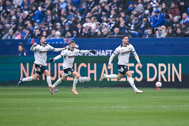 25.01.2026, Fussball, 2. Bundesliga, Saison 2025 2026, 19. Spieltag, FC Schalke 04 - 1. FC Kaiserslautern, Ivan Prtajin ( 1. FC Kaiserslautern )n freut sich über das Tor zum 0:1, xRHR-FOTO YYx
