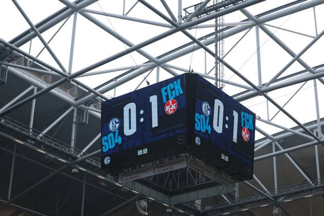 25.01.2026, xrekx, Fussball 2.Bundesliga, FC Schalke 04 - 1.FC Kaiserslautern v.l. Anzeigetafel, Videowall, Scoreboard, Info, Werbung 0:1 (DFL DFB REGULATIONS PROHIBIT ANY USE OF PHOTOGRAPHS as IMAGE SEQUENCES and or QUASI-VIDEO) Gelsenkirchen