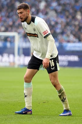 25.01.2026, xrekx, Fussball 2.Bundesliga, FC Schalke 04 - 1.FC Kaiserslautern v.l. Atanas Chernev (1.FC Kaiserslautern) (DFL DFB REGULATIONS PROHIBIT ANY USE OF PHOTOGRAPHS as IMAGE SEQUENCES and or QUASI-VIDEO) Gelsenkirchen
