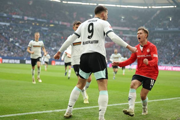 25.01.2026, xrekx, Fussball 2.Bundesliga, FC Schalke 04 - 1.FC Kaiserslautern v.l. Torjubel nach dem Tor zum celebrating the goal celebrate 0:2 durch Ivan Prtajin (1.FC Kaiserslautern) mit Naatan Skyttä (1.FC Kaiserslautern) (DFL DFB REGULATIONS PROHIBIT ANY USE OF PHOTOGRAPHS as IMAGE SEQUENCES and or QUASI-VIDEO) Gelsenkirchen