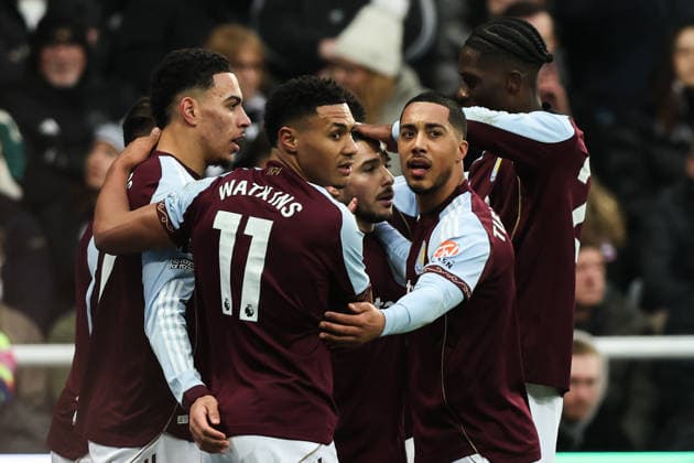 Newcastle Upon Tyne, England, 25th January 2026. Emiliano Buendia of Aston Villa celebrates his goal to make it 0-1 during the Newcastle United vs Aston Villa Premier League match at St. James Park, Newcastle Upon Tyne. Picture credit should read: Nigel Roddis Sportimage EDITORIAL USE ONLY. No use with unauthorised audio, video, data, fixture lists, club league logos or live services. Online in-match use limited to 120 images, no video emulation. No use in betting, games or single club league player publications. SPI_023_NR_NEW_vs_AVL SPI-4479-0023