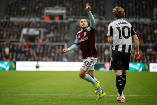 Newcastle United v Aston Villa, Premier League Emi Buendia of Aston Villa scores his sides first goal of the match 0-1 during the Premier League match between Newcastle United and Aston Villa at St. James s Park, Newcastle, UK on 25 January 2026. Newcastle St. James s Park Tyne and Wear UK Editorial use only DataCo restrictions apply See www.football-dataco.com , Copyright: xCraigxCowanx PSI-23611-0066