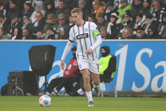 25.01.2026, Fussball, Herren, 2. Bundesliga, Saison 2025 2026, SV 07 Elversberg - VfL Bochum 1848, Lukas Pinckert (SV 07 Elversberg) Elversberg Ursapharm-Arena an der Kaiserlinde Saarland Deutschland (DEU)