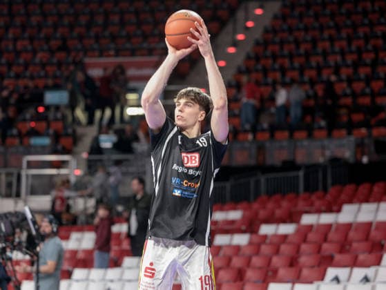 Deutschland: Basketball, Basketball-Bundesliga (BBL) 2025 26, 17. Spieltag - FC Bayern Basketball vs Fitness First Wuerzburg Baskets - BMW Park (Muenchen): Christian Skladanowski (Fitness First Wuerzburg Baskets, 19) Copyright: xChristopherxRupprechtx
