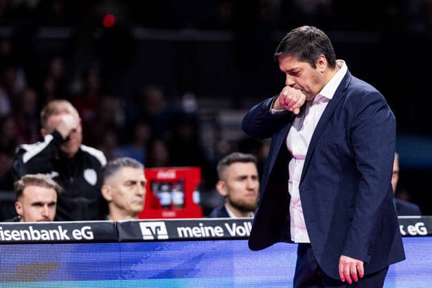 easyCredit Basketball Bundesliga, FC Bayern München - Fitness First Würzburg Baskets; 25.01.2026 Sasa Filipovski (Head Coach Fitness First Würzburg Baskets) easyCredit Basketball Bundesliga, FC Bayern München - Fitness First Würzburg Baskets; München, BMW Park am 25.01.2026 Copyright: xBEAUTIFULxSPORTS Wunderlx