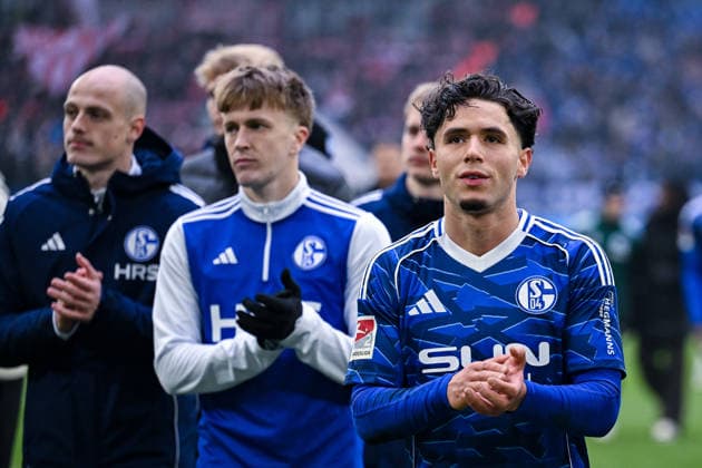 25.01.2026, Fussball, 2. Bundesliga, Saison 2025 2026, 19. Spieltag, FC Schalke 04 - 1. FC Kaiserslautern, (l-r), Soufiane El-Faouzi (FC Schalke 04) xRHR-FOTO YYx