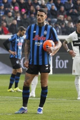 CALCIO - Serie A - Atalanta BC vs Parma Calcio Gianluca Scamacca of Atalanta BC. before kick the penalty during Atalanta BC vs Parma Calcio, 22Â° Serie A Enilive 2025-26 game at New Balance arena in Bergamo (BG), Italy, on January 25, 2026. Bergamo Italy  Copyright: xIPAxSport ABACAx