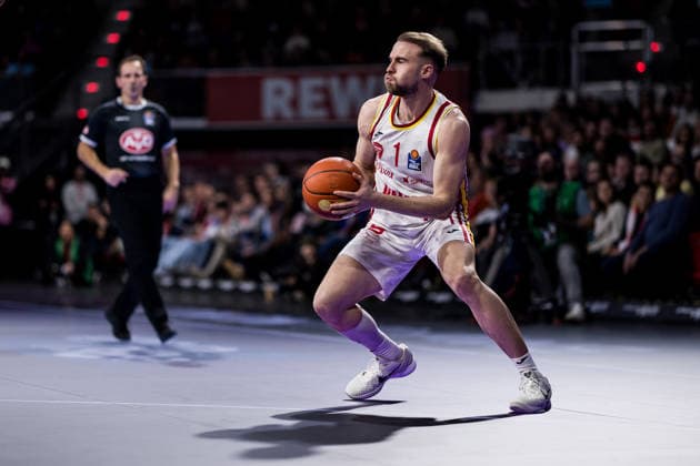 easyCredit Basketball Bundesliga, FC Bayern München - Fitness First Würzburg Baskets; 25.01.2026 Lukas Herzog (Fitness First Würzburg Baskets, 1) am Ball easyCredit Basketball Bundesliga, FC Bayern München - Fitness First Würzburg Baskets; München, BMW Park am 25.01.2026 Copyright: xBEAUTIFULxSPORTS Wunderlx