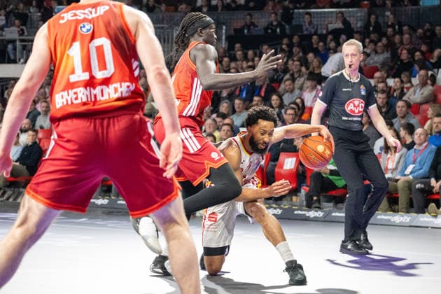 Davion Mintz 10 (Fitness First Wuerzburg Baskets), FC Bayern Basketball vs. Fitness First Wuerzburg Baskets, BBL, Hauptrunde, 25.01.2026 Muenchen Bayern Deutschland