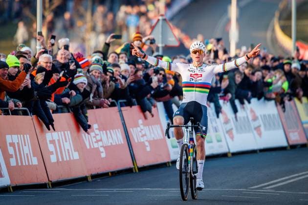 HOOGERHEIDE , 25-01-2026 , UCI Cyclo-cross World Cup Hoogerheide , GP Adrie van der Poel , Men™s Race , Picture shows Mathieu van der Poel wins UCI Cyclo-cross World Cup Hoogerheide  x201073388x Copyright: