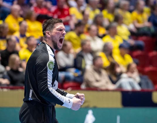 MALMÖ 2026-01-25 Slovenia s goalkeeper JoÅ¾e Baznik reacts after a save during the 2026 EHF European Men s Handball Championship (the EHF Euro 2026) main round match between Slovenia and Hungary at Malmö Arena, in Malmö, Sweden, on January 25, 2026. MALMÖ SWEDEN x50090x