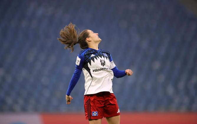 Foto : wohin geht die Reise erste Liga ? Pauline MACHTENS (HSV) Fussball Pixel Bundesliga der Frauen am So. 25.01.2026 15. Spieltag Hamburger SV - SGS Essen
