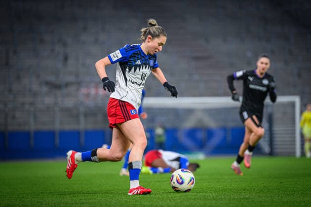 Fußball I Frauen I Saison 2025-2026 I Bundesliga I 15. Spieltag I Hamburger SV - SGS Essen I 25.01.2026 Maria Mikolajova (27, Hamburger SV) Hamburg Volksparkstadion Hamburg Deutschland Copyright: xLobecax xHenningxRohlfsx