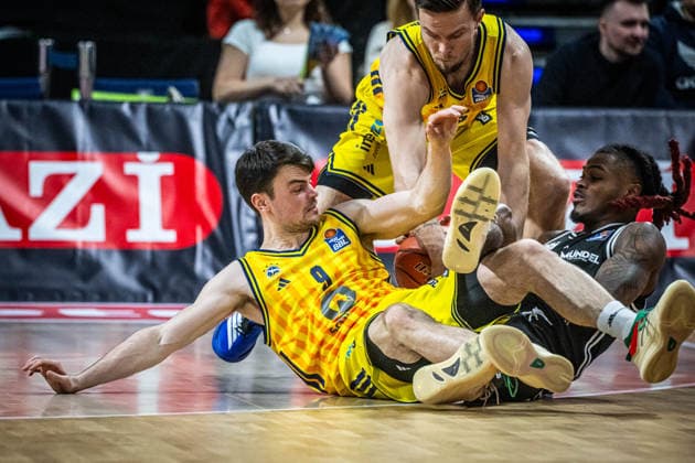 Basketball Berlin 25.01.2026 Saison 2025 2026 EasyCredit BBL 1. Bundesliga Männer, Herren Alba Berlin - BMA365 Bamberg Baskets Jonas Mattisseck (Alba Berlin, No.09) Cobe Williams (Bamberg, No.24) Martin Hermannsson (Alba Berlin, No.15)