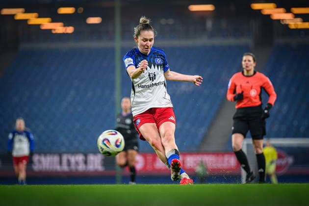 Fußball I Frauen I Saison 2025-2026 I Bundesliga I 15. Spieltag I Hamburger SV - SGS Essen I 25.01.2026 Maria Mikolajova (27, Hamburger SV) Hamburg Volksparkstadion Hamburg Deutschland Copyright: xLobecax xHenningxRohlfsx