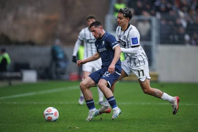 Maximilian Wittek (VfL Bochum) im Zweikampf mit Frederik Schmahl (SV 07 Elversberg), SV Elversberg vs VFL Bochum, Fussball, 2. Bundesliga, 19. Spieltag, Saison 2025 2026, 25.01.2026 DFB regulations prohibit any use of photographs as image sequences and or quasi-video. SV Elversberg vs VFL Bochum, Fussball, 2. Bundesliga, 19. Spieltag, Saison 2025 2026, 25.01.2026