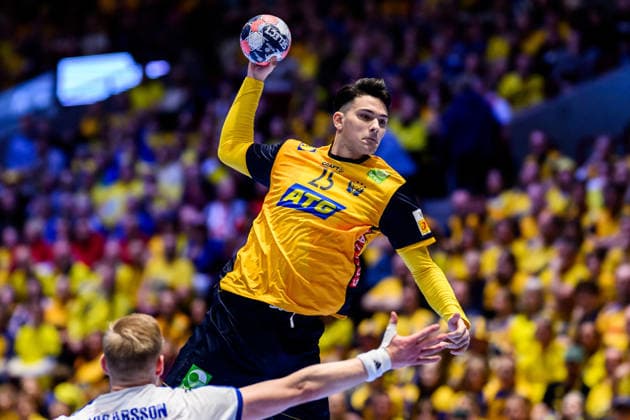 260125 Nikola Roganovic of Sweden during the EHF European Handball Championship main round match between Iceland and Sweden on January 25, 2026 in Malmö. Photo: Petter Arvidson BILDBYRAN kod PA PA1138 handball handboll handball handbolls-em 2026 island iceland sverige sweden ehf european handball championship bbeng Copyright: PETTERxARVIDSON BB260125PA073