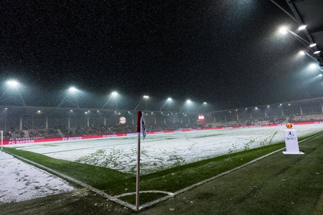 GOOGLE PIXEL Frauen Bundesliga: FC Bayern München - RB Leipzig; 25.01.2026 Schnee bedeckt das Spielfeld am FC Bayern Campus GOOGLE PIXEL Frauen Bundesliga, FC Bayern München - RB Leipzig, München, FC Bayern Campus am 25.01.2026 DFB REGULATIONS PROHIBIT ANY USE OF PHOTOGRAPHS AS IMAGE SEQUENCES AND OR QUASI-VIDEO. Copyright: xBEAUTIFULxSPORTS Wunderlx