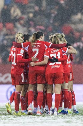 GOOGLE PIXEL Frauen Bundesliga: FC Bayern München - RB Leipzig; 25.01.2026 Jubel zum 2:0 durch Franziska Kett (FC Bayern München, 20) GOOGLE PIXEL Frauen Bundesliga, FC Bayern München - RB Leipzig, München, FC Bayern Campus am 25.01.2026 DFB REGULATIONS PROHIBIT ANY USE OF PHOTOGRAPHS AS IMAGE SEQUENCES AND OR QUASI-VIDEO. Copyright: xBEAUTIFULxSPORTS Wunderlx