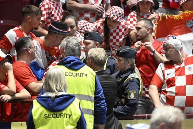 MALMÖ, SWEDEN 20260125 Police and security with the Croatian fans during the 2026 EHF European Men s Handball Championship (the EHF Euro 2026) intermediate round match between Switzerland and Croatia at the Malmö Arena, in Malmö, Sweden, on January 25, 2026. MALMÖ SWEDEN x50090x