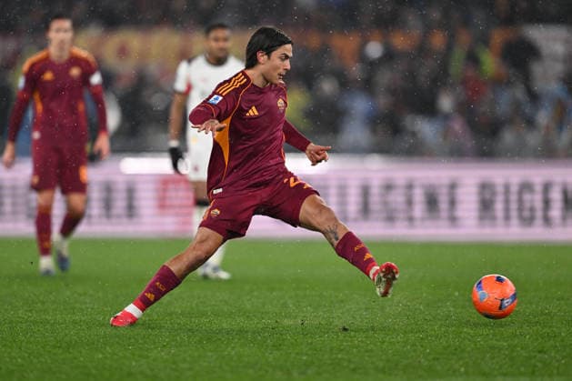 AS Roma v AC Milan - Serie A Paulo Dybala of A.S. Roma plays during the 22nd day of the Serie A Championship between A.S. Roma and A.C. Milan at the Olympic Stadium in Rome, Italy, on January 25, 2026. Rome Italy  Copyright: xDomenicoxCippitellix originalFilename:cippitelli-asromaac260125_npDKZ.jpg