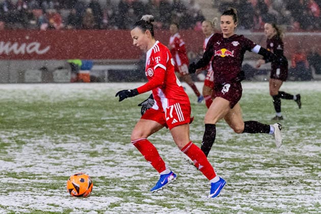 Arianna Caruso (FC Bayern Muenchen Frauen, 27) GER, FC Bayern Muenchen Frauen vs. RB Leipzig, Fussball, Google Pixel Frauen-Bundesliga, 15. Spieltag, Saison 2025 2026, 25.01.2026. (DFL DFB REGULATIONS PROHIBIT ANY USE OF PHOTOGRAPHS as IMAGE SEQUENCES and or QUASI-VIDEO). GER, FC Bayern Muenchen Frauen vs. RB Leipzig, Fussball, Google Pixel Frauen-Bundesliga, 15. Spieltag, Saison 2025 2026, 25.01.2026. Muenchen Copyright: xEibner-Pressefoto HeikexFeinerx EP_HFR