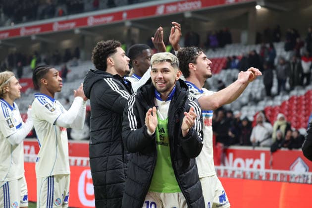 FOOTBALL : LOSC Lille vs RC Strasbourg - Ligue 1 J17 - 25 01 2026 Joie des joueurs de Strasbourg apres leur victoire lors du match LOSC Lille vs RC Strasbourg, Ligue 1 J19, Decathlon Arena stade Pierre Mauroy, le 25 janvier 2026 - photo Laurent Sanson PsnewZ  Copyright: xLaurentxSANSONx xPsnewZx