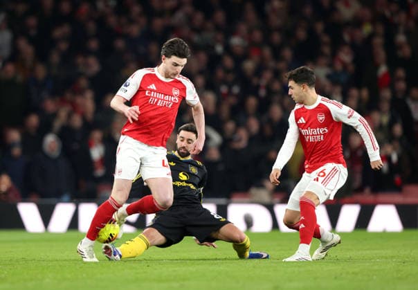 Declan Rice (A) Bruno Fernandes (MU) Martin Zubimendi (A) at the Arsenal v Manchester United, ManU EPL match, at the Emirates Stadium, London, UK on 25th January, 2026. 