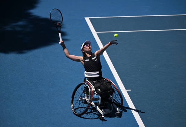 TENNIS AUSTRALIAN OPEN, Momoko Ohtani of Japan prepares to serve during her 1st round wheelchair singles match against compatriot Saki Takamuro on day 9 of the 2026 Australian Open tennis tournament at Melbourne Park in Melbourne, Monday, January 26, 2026. ( NO ARCHIVING MELBOURNE VICTORIA AUSTRALIA  Copyright: xJAMESxROSSx 20260126134389216262