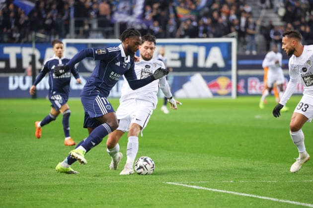 Paris FC - Angers (J19 Ligue 1 McDonald s) 25 janvier 2026 Paris FC - Angers J19 Ligue 1 McDonald s 25 janvier 2026 Jean-Philippe Krasso , Jordan Lefort , Haris Belkebla Paris FC - Angers J19 Ligue 1 McDonald s 25 janvier 2026 au stade Jean Bouin o Paris. Paris FC vs. Angers Matchday 19 of Ligue 1 McDonald s January 25, 2026, at Jean Bouin Stadium in Paris.  Copyright: xFabricexChasseryx  Copyright: xIMAGO FabricexChasseryx