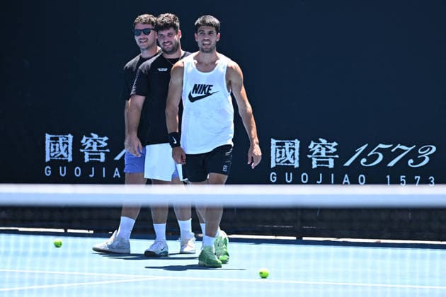 Australian Open - Melbourne Carlos Alcaraz (ESP) during practice at the 2026 Australian Open at Melbourne Park in Melbourne, AUSTRALIA, on January 26, 2026. Photo by Corinne Dubreuil ABACAPRESS.COM Melbourne Australia  Copyright: xDubreuilxCorinne ABACAx