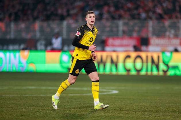 24.01.2026, 1. Bundesliga, 19. Spieltag, 1. FC Union Berlin - Borussia Dortmund, Nico Schlotterbeck (Borussia Dortmund), Berlin Stadion An der Alten Försterei Berlin Deutschland xRHR-FOTO DEx *** 24 01 2026, 1 Bundesliga, Matchday 19, 1 FC Union Berlin Borussia Dortmund, Nico Schlotterbeck Borussia Dortmund , Berlin Stadion An der Alten Försterei Berlin Germany xRHR PHOTO DEx Copyright: DennisxEwert RHR-FOTOx RHR-FOTO DE