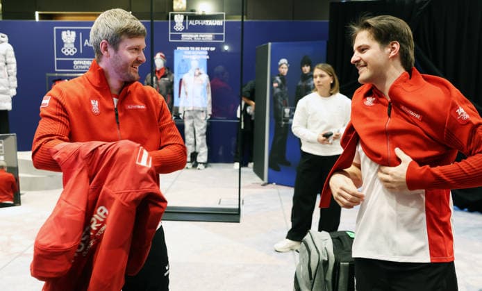OLYMPICS - Winter Olympic Games, Olympische Spiele, Olympia, OS Milano Cortina 2026 VIENNA,AUSTRIA,26.JAN.26 - OLYMPICS - Winter Olympic Games Milano Cortina 2026, preview, OEOC equipping. Image shows Johannes Aujesky (AUT) and Nicolas Lussnig (AUT).  GEPAxpictures xMatthiasxHauer