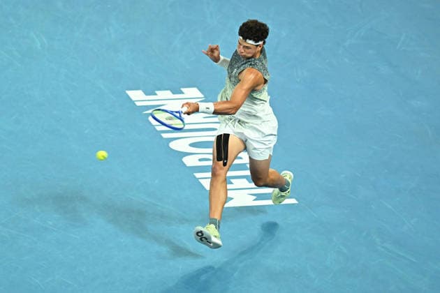 Australian Open - Melbourne Ben Shelton (USA) during his fourth round match at the 2026 Australian Open at Melbourne Park in Melbourne, AUSTRALIA, on January 26, 2026. Photo by Corinne Dubreuil ABACAPRESS.COM Melbourne Australia  Copyright: xDubreuilxCorinne ABACAx