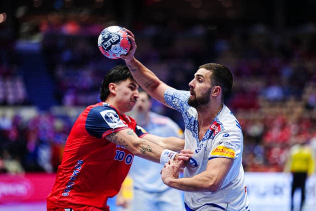 Simen Lyse (Norwegen, 43), Martim Costa (Portugal, 79) DEN, Portugal vs. Norwegen, Handball, EHF Europameisterschaft 2026, Hauptrunde, Spieltag 3, 26.01.2026 DEN, Portugal vs. Norwegen, Handball, EHF Europameisterschaft 2026, Hauptrunde, Spieltag 3, 26.01.2026 Herning Copyright: xEibner-Pressefoto MarcelxvonxFehrnx EP_MFN