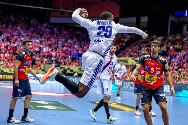 26.01.2026, Handball, Men s EHF EURO 2026, Frankreich - Spanien, Jyske Bank Boxen in Herning, Dänemark, Main Round: Benoit Kounkoud (France 29) Dänemark