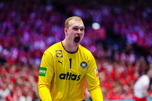 Jubel nach Parade David Spaeth (Deutschland, 01) DEN, Deutschland vs. Daenemark, Handball, EHF Europameisterschaft 2026, Hauptrunde, Spieltag 3, 26.01.2026 DEN, Deutschland vs. Daenemark, Handball, EHF Europameisterschaft 2026, Hauptrunde, Spieltag 3, 26.01.2026 Herning Copyright: xEibner-Pressefoto MarcelxvonxFehrnx EP_MFN