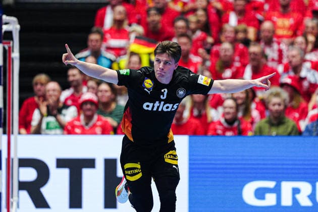 Torjubel Nils Lichtlein (Deutschland, 03) DEN, Deutschland vs. Daenemark, Handball, EHF Europameisterschaft 2026, Hauptrunde, Spieltag 3, 26.01.2026 DEN, Deutschland vs. Daenemark, Handball, EHF Europameisterschaft 2026, Hauptrunde, Spieltag 3, 26.01.2026 Herning Copyright: xEibner-Pressefoto MarcelxvonxFehrnx EP_MFN