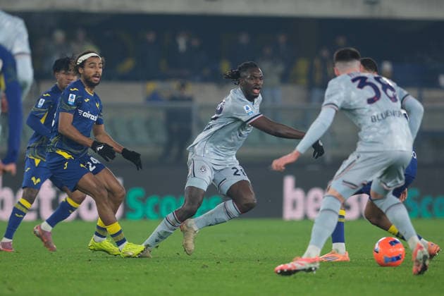 Oumar Solet of Udinese Calcio is in action during the soccer match between Hellas Verona FC and Udinese Calcio, MD 22 of Serie A Enilive Italian soccer championship 2025 2026 at Marcantonio Bentegodi Stadium on January 26, 2026, Verona, Italy.  Copyright: xRobertoxTommasini IPAxSportx xipa-agency.netx xx IPA_70597681 IPA_Agency_IPA70597681