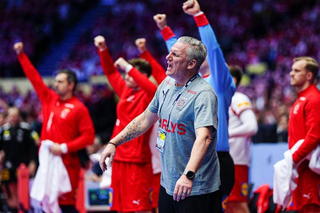 Nikolaj Jacobsen (Daenemark, Trainer) wuetend DEN, Deutschland vs. Daenemark, Handball, EHF Europameisterschaft 2026, Hauptrunde, Spieltag 3, 26.01.2026 DEN, Deutschland vs. Daenemark, Handball, EHF Europameisterschaft 2026, Hauptrunde, Spieltag 3, 26.01.2026 Herning Copyright: xEibner-Pressefoto MarcelxvonxFehrnx EP_MFN