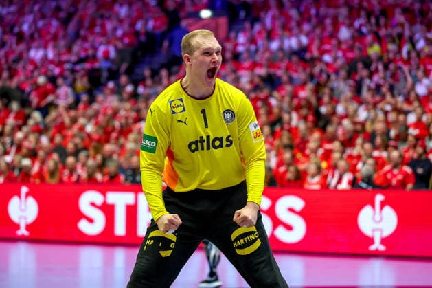 26.01.2026, Handball, Men s EHF EURO 2026, Deutschland - Dänemark, Jyske Bank Boxen in Herning, Dänemark, Main Round: David Späth (Germany 01) jubelnd Dänemark