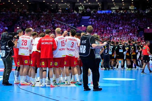European Men s Handball Championship: Denmark - Germany Team time outs during the EHF Euro 2026 main round men s handball match between Denmark and Germany at Jyske Bank Boxen in Herning, Monday, January 26, 2026. (Photo: Bo Amstrup Scanpix 2026) , Herning Denmark Copyright: BoxAmstrupx spdk20260126-213556-L