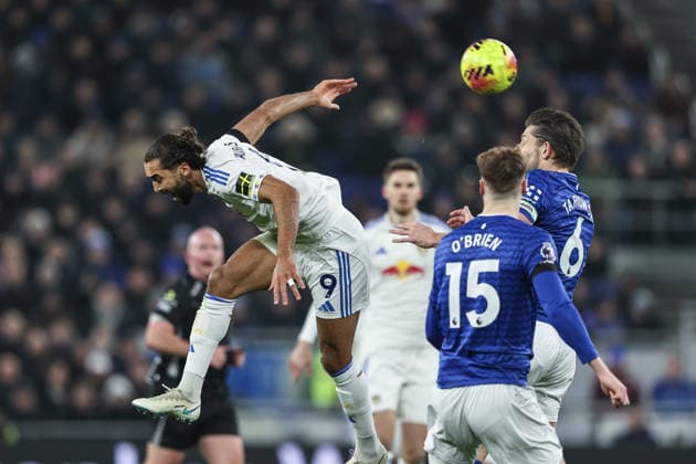 Premier League Everton vs Leeds United Dominic Calvert-Lewin of Leeds United fails to connect with the ball during the Premier League match Everton vs Leeds United at Hill Dickinson Stadium, Liverpool, United Kingdom, 26th January 2026 (Photo by Alfie Cosgrove News Images) Liverpool Hill Dickinson Stadium Merseyside United Kingdom Copyright: xAlfiexCosgrove NewsxImagesx