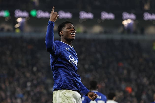 Premier League Everton vs Leeds United Thierno Barry of Everton celebrates his goal to make it 1-1 during the Premier League match Everton vs Leeds United at Hill Dickinson Stadium, Liverpool, United Kingdom, 26th January 2026 (Photo by Alfie Cosgrove News Images) Liverpool Hill Dickinson Stadium Merseyside United Kingdom Copyright: xAlfiexCosgrove NewsxImagesx