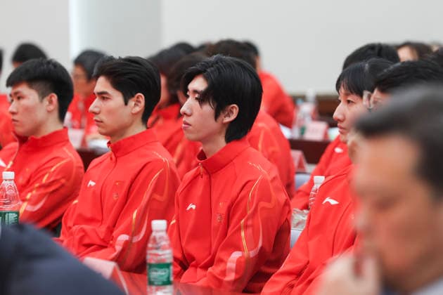 (260127) -- BEIJING, Jan. 27, 2026 -- Short track speed skater Lin Xiaojun (3rd L) of the Chinese delegation for Milan-Cortina 2026 Olympic Winter games, Winterspiele,Spiele, Summer games is seen during the inaugural meeting of the Chinese delegation for Milan-Cortina 2026 Olympic Winter Games in Beijing, capital of China, on Jan. 27, 2026. ) (SP)CHINA-BEIJING-MILAN-CORTINA 2026 OLYMPIC WINTER GAMES-CHINESE DELEGATION (CN) NaxYuqi 