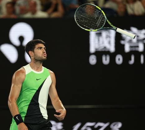 Carlos Alcaraz during his quarter final match Australian Open tennis tournament, Day Ten, Melbourne Park, Australia - 27 Jan 2026Melbourne Melbourne Park Victoria (VIC) Australia  Copyright: xRachelxBach Shutterstockx 16403663fp